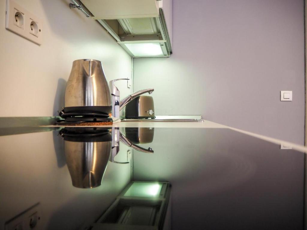 Charles Bridge Premium Residence Praha Bagian luar foto