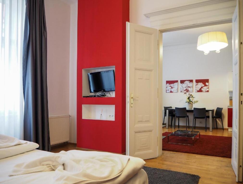 Charles Bridge Premium Residence Praha Bagian luar foto