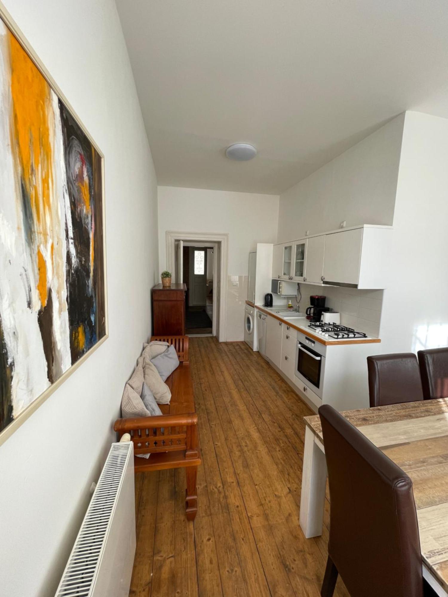 Charles Bridge Premium Residence Praha Bagian luar foto