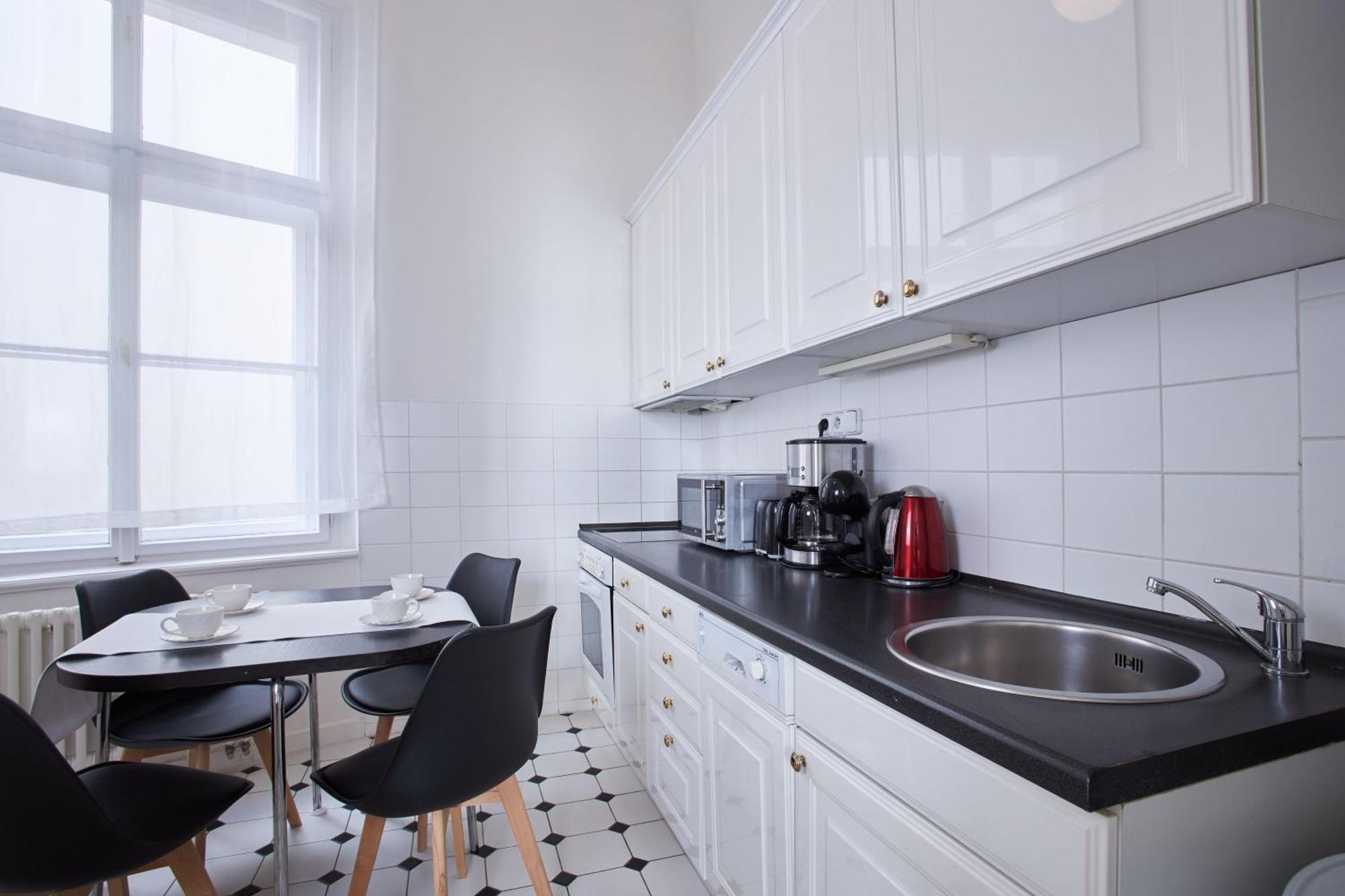 Charles Bridge Premium Residence Praha Bagian luar foto
